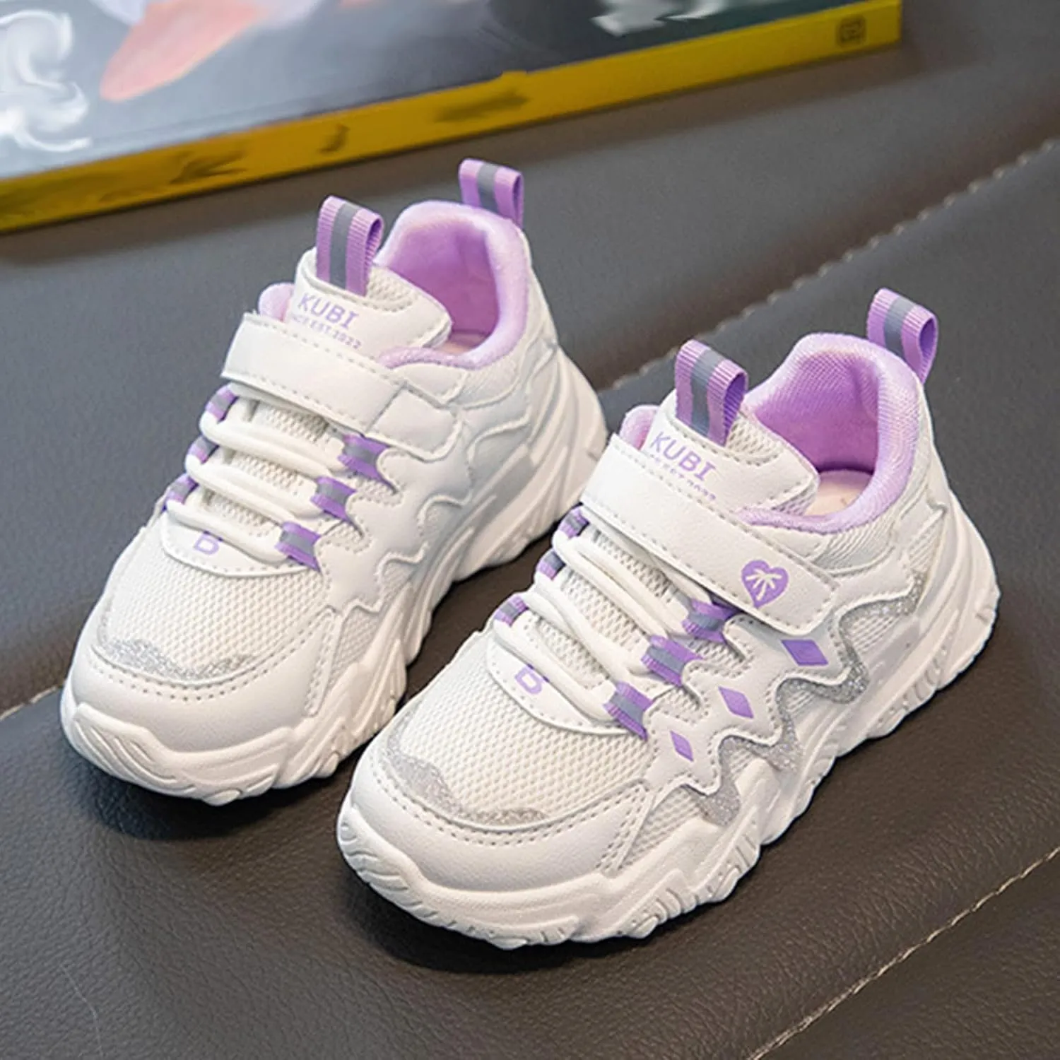 IWIHMIV Kid Breathable Lightweight Sport Shoes Casual Athletic Shoes Non Slip Running Shoes for Boys Girls