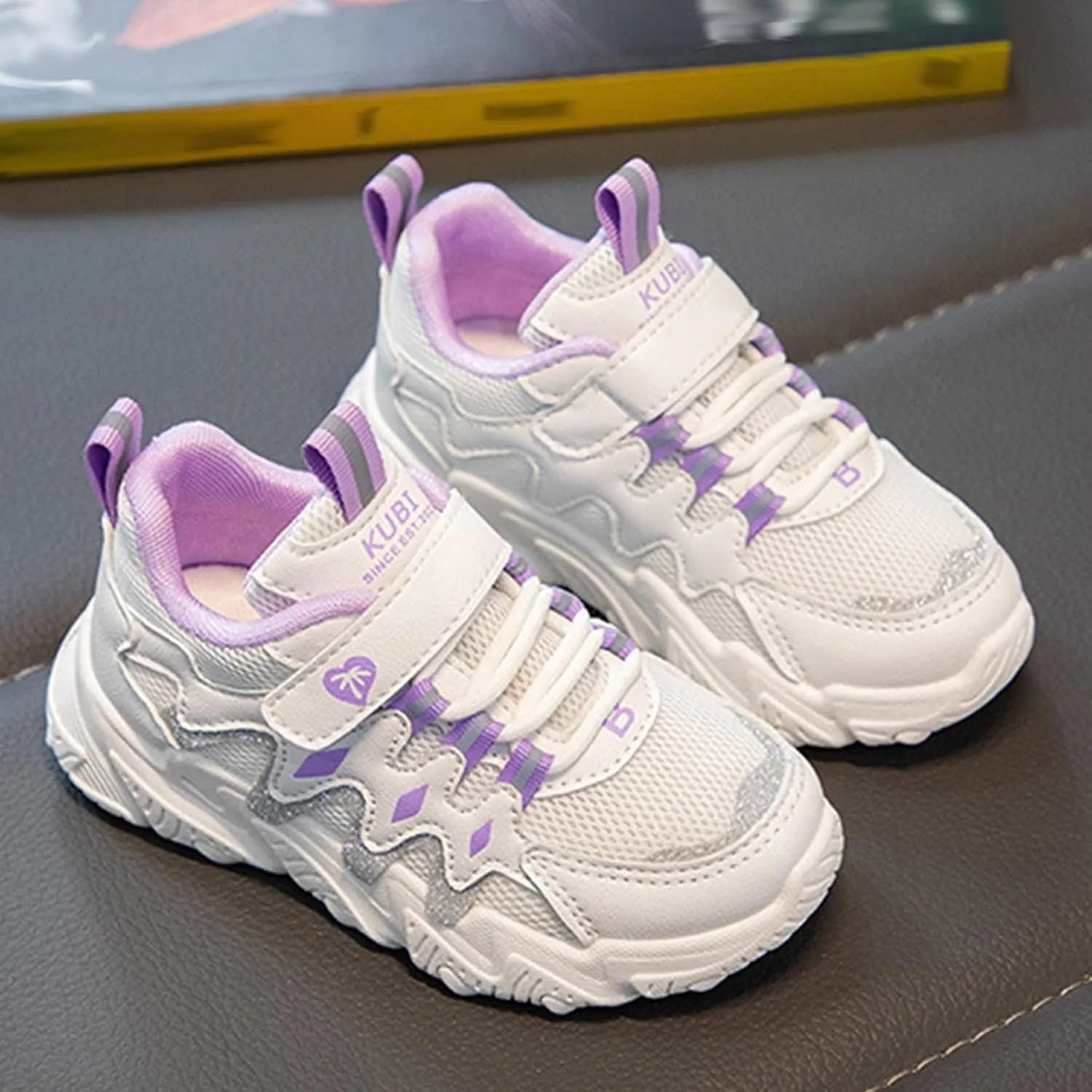 IWIHMIV Kid Breathable Lightweight Sport Shoes Casual Athletic Shoes Non Slip Running Shoes for Boys Girls