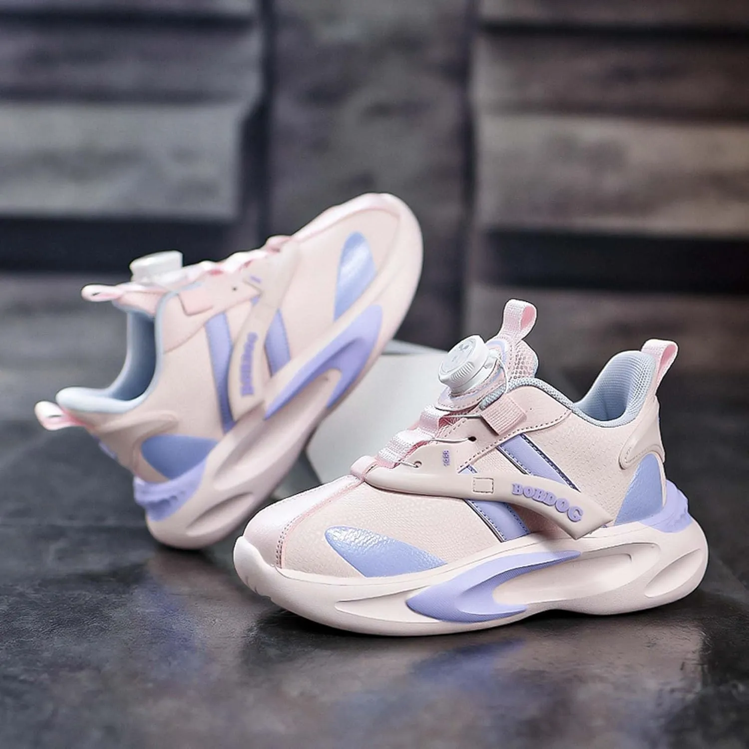 Kid's Rotating Buckle Running Shoes, Breathable and Lightweight Walking Shoes, Anti Slip and Wear-Resistant Sports Shoes, Synthetic Leather Upper Running Shoes, Short Distance Running Shoes.