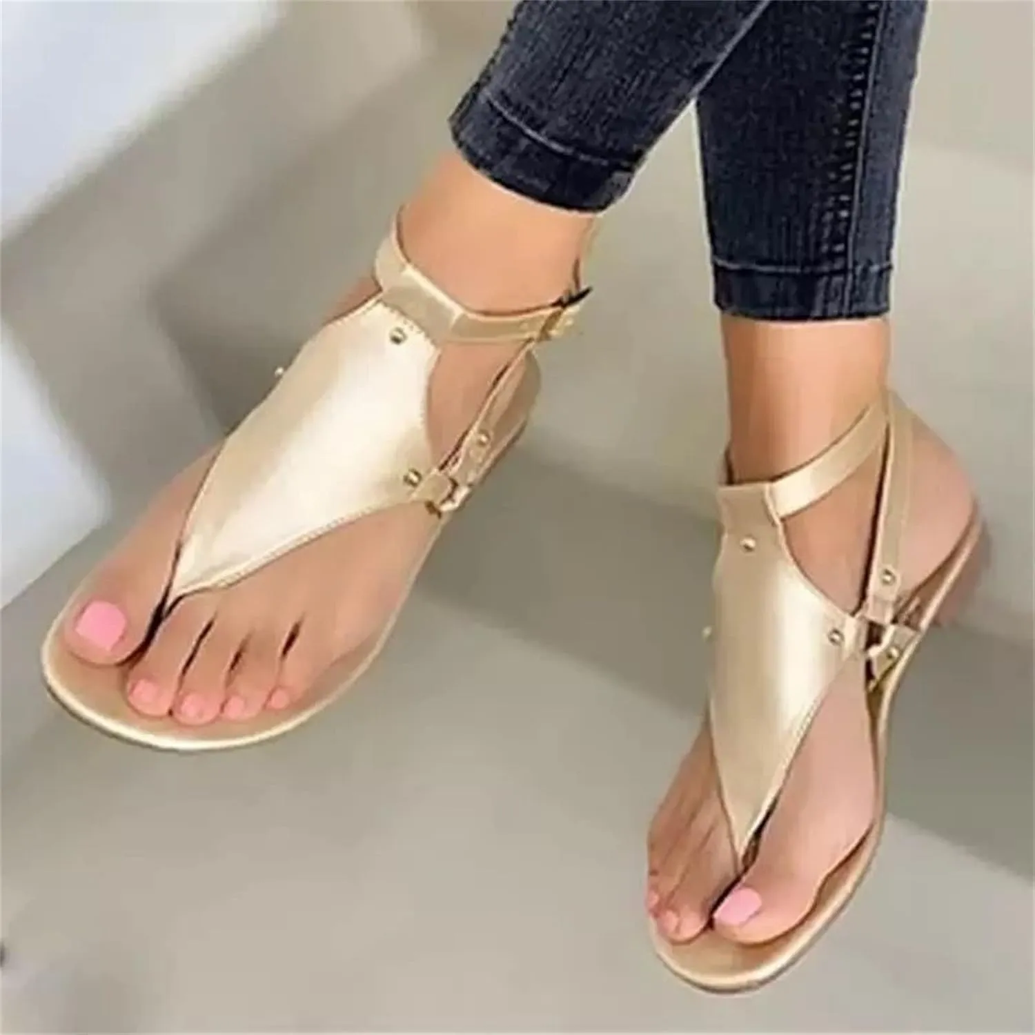 Ladmiple Sandals for Women Dressy,Womens Summer Fashion Flip Flops Gladiator Strappy Sandal Roman Casual Beach Flat Shoe