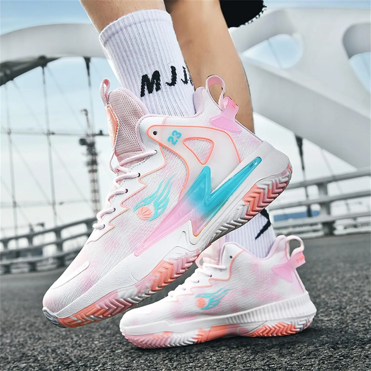 Men's Breathable Mesh Lace Up Basketball Shoes Fashion High-Top Non-Slip Sneakers Casual Gym Sports Tennis Jogging Running Walking Shoes