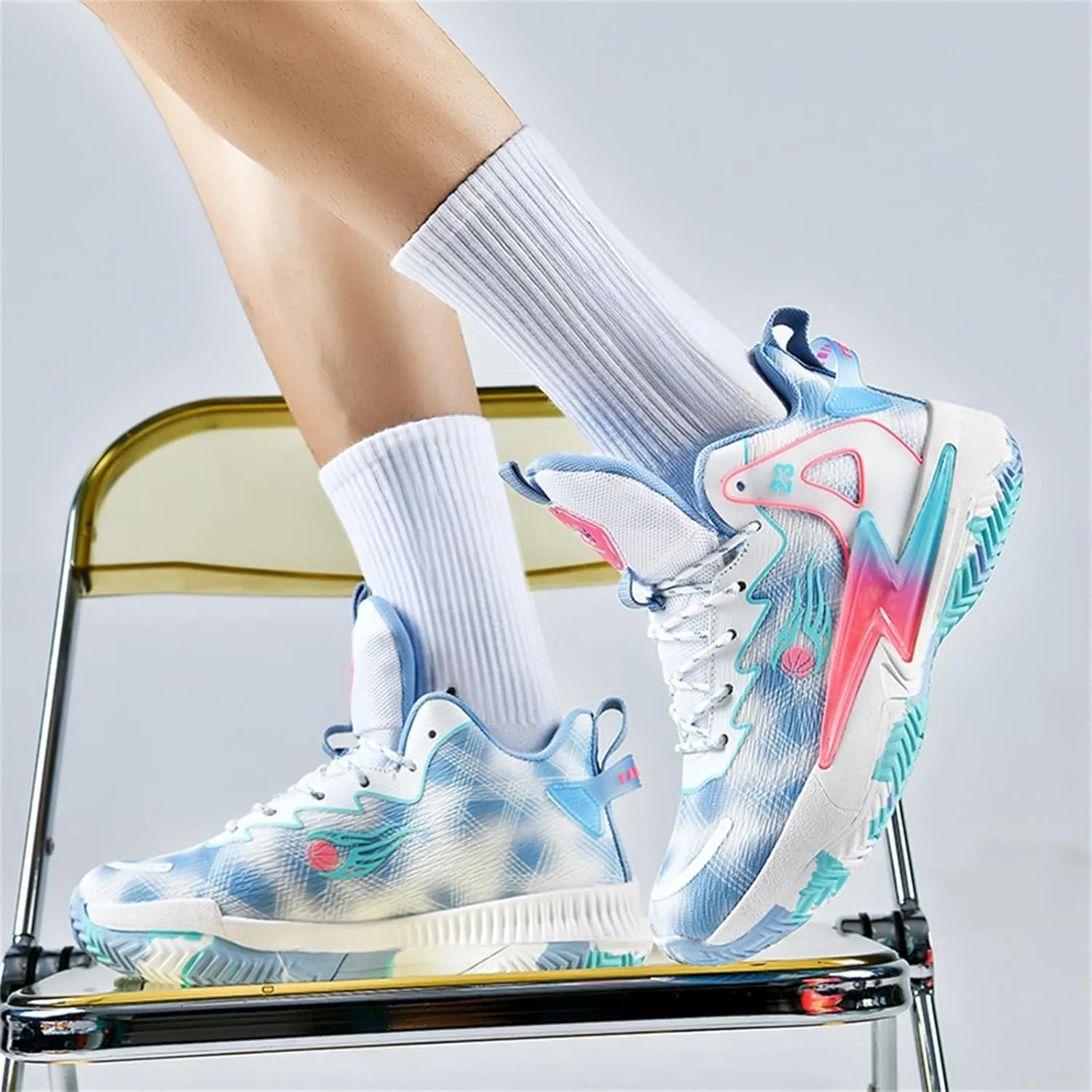 Men's Breathable Mesh Lace Up Basketball Shoes Fashion High-Top Non-Slip Sneakers Casual Gym Sports Tennis Jogging Running Walking Shoes