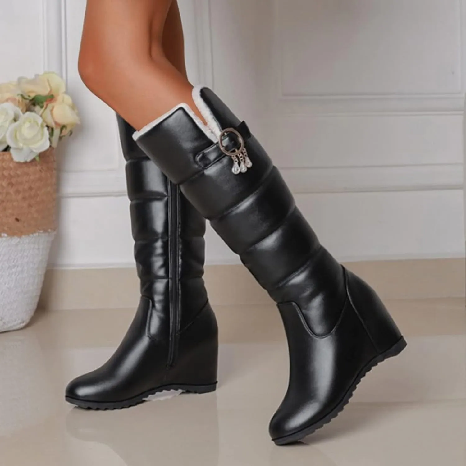 Womens Snow Boots Waterproof Winter Boots Non Slip Fuzzy Fur Booties Winter Warm Outdoor Ankle Boots Ladies Walking Hiking Booties
